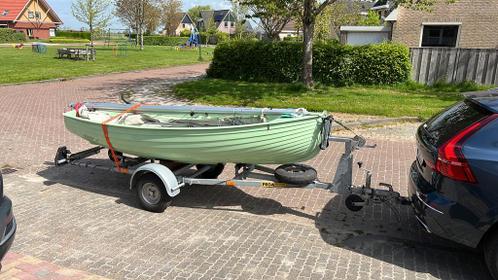 Italiaanse 12 voets jol Lillia NED 2316 incl trailer