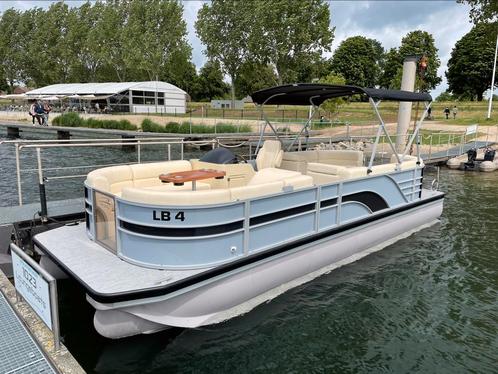 Italy-boats funlounger 7 met Suzuki 15pk 2022