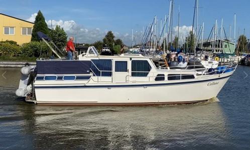 Jackson 1150 motorkruiser. Met douche en elektrisch toilet