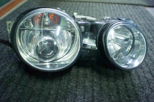Jaguar S-Type koplamp Xenon (links) gereviseerd