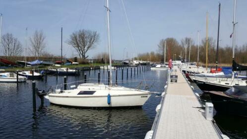 Jantar 22 , motor 2 jaar , moet weg