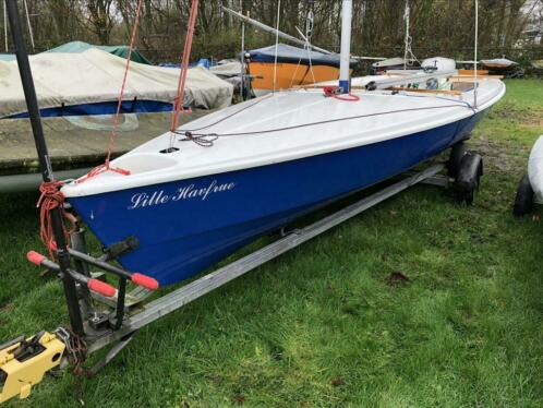 Javelin - snelle zwaardboot met trapeze en spinnaker