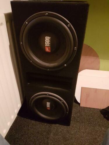 jbl 2x subwoofer in kist