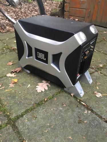 JBL basspro 2