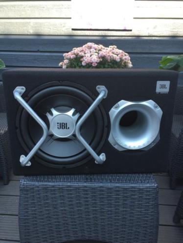 Jbl gt series basspro12