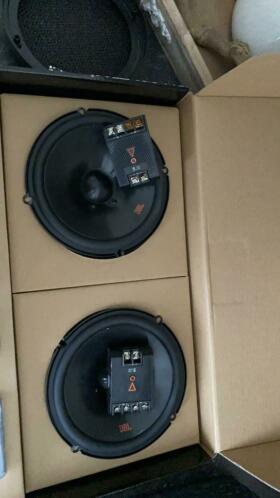 Jbl speakers 16.5 inch