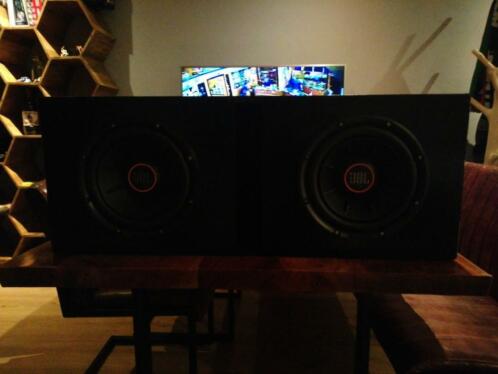 Jbl subwoofer 10 inch 100pwatt piek