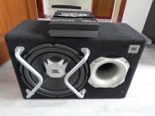 jbl subwoofer 1200 watt 300 rms met versterker 300 watt 