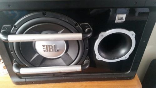 Jbl subwoofer met versterker