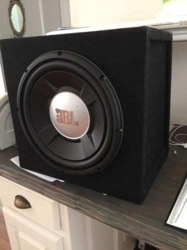 JBL Subwoofer Versterker en Speakers