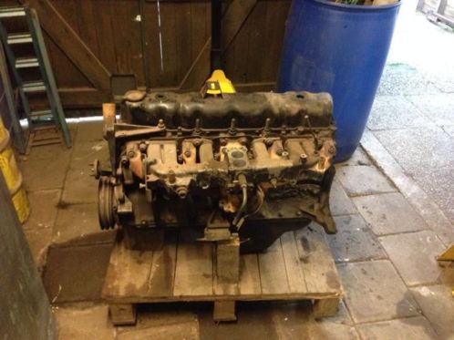 Jeep amc 4,2 motorblok