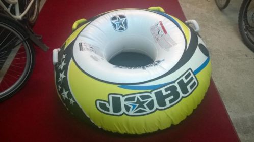 Jobe funband Galaxy fun achter de boot. ophalen