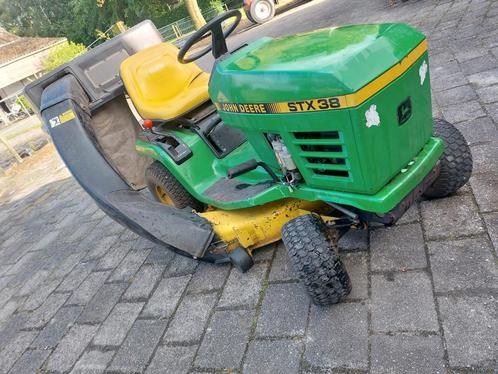 John deere stx38 zitmaaier