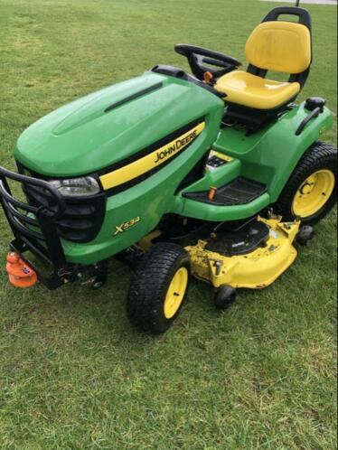 John Deere X 534