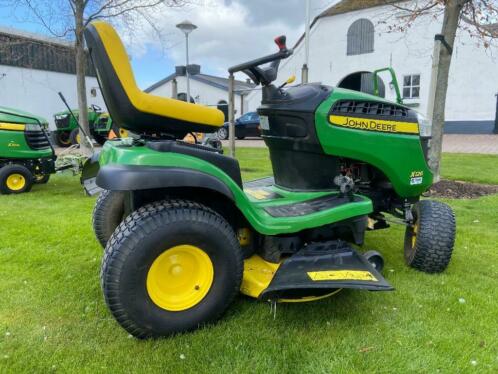 John Deere X126