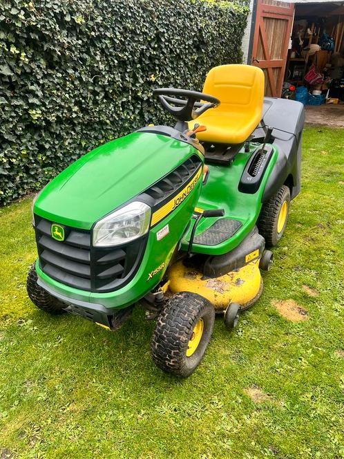 John Deere X155R zitmaaier