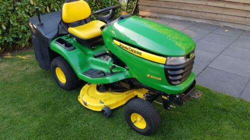 John Deere X300R(.BJ 2011)