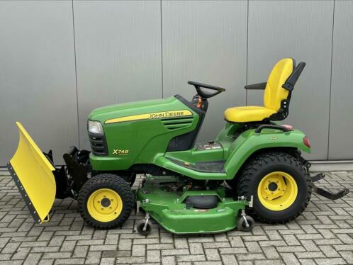 John Deere X748 24pk diesel 4wd 152cm maaidek hef en aftakas