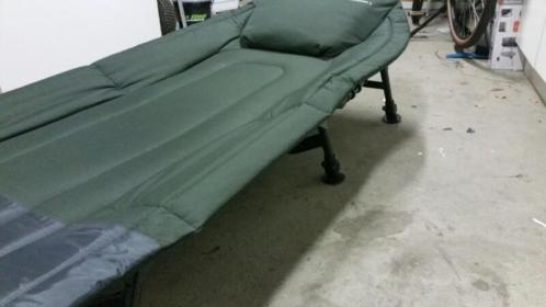 jrc defender 3 leg stretcher bedchair