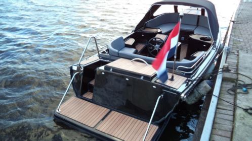 Julia 710 Classic BLACK Mega Korting  ZONDAG OPEN