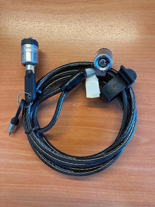 Kabel met dubbel slot ter beveiliging van een Laptop