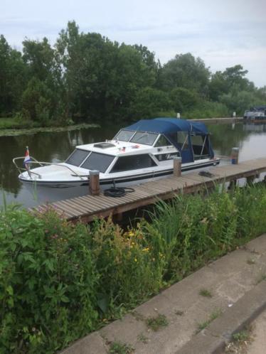 Kajuitboot 7,5meter  trailer. koopje