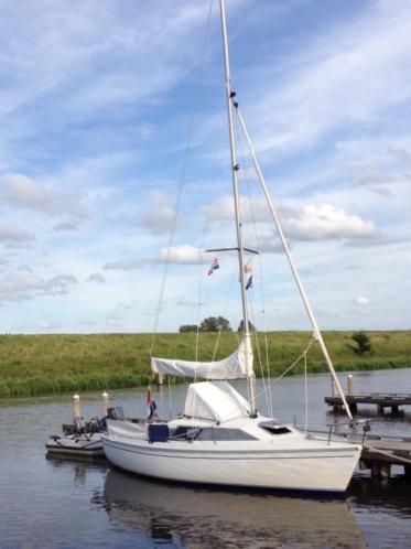 Kajuitzeilboot Mallard Start 6 met Wick trailer  kenteken
