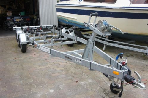 Kalf 2000 boottrailer dubbelasser nieuwstaat