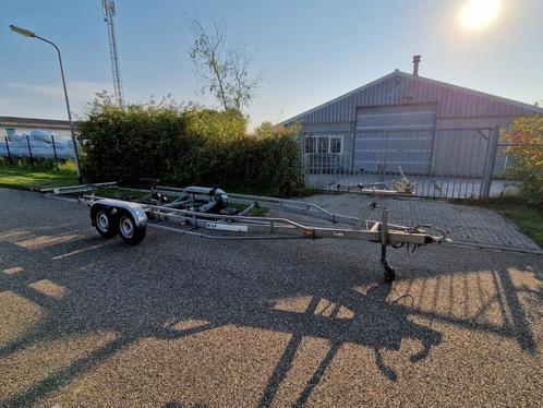 Kalf 3500kg kbt boottrailer kenteken bj 2010