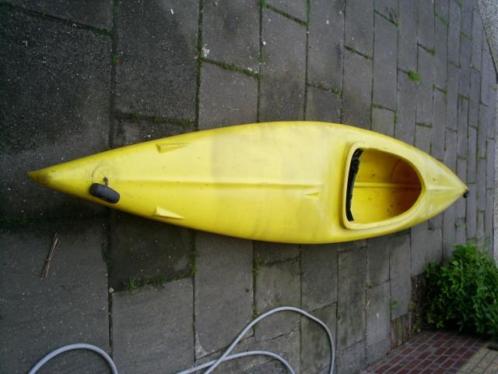Kano  kajak van polyethyleen