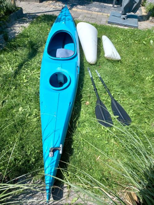 Kano - kayak 4.30 m polyethyleen