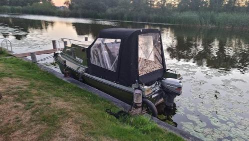 Karperboot Pilot420 vis en vaarklaar