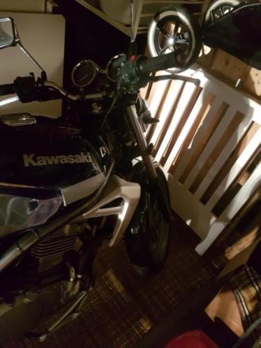 Kawasaki 700