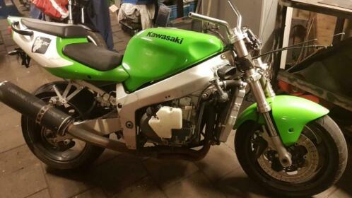 Kawasaki 750 in onderdelen te koop