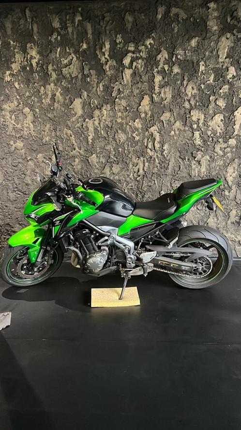 Kawasaki 900 z 2017 27000 km