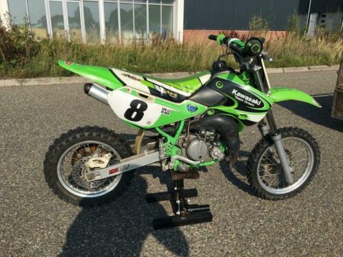 Kawasaki Crossmotor 65cc INCLUSIEF ALLE ACCESSOIRES