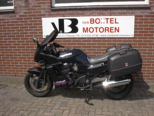 KAWASAKI GPZ 1100 ABS-uitvoering en zijkoffers