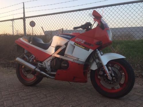 Kawasaki Gpz 600 r 550,00 euro