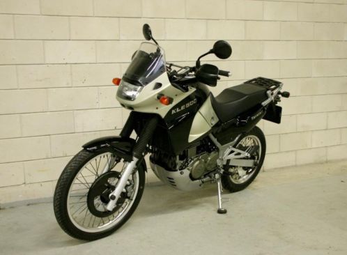 KAWASAKI Kle 500 .( 35 KW ) KLE500