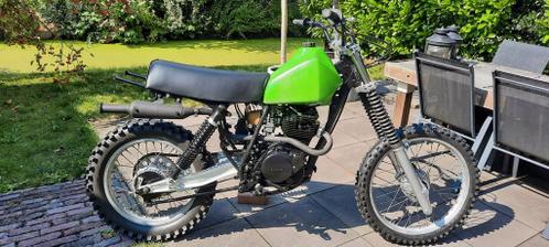 Kawasaki KLX 250 en Honda VF750F