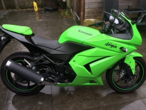 Kawasaki Ninja 250 R A2 rijbewijs 250R