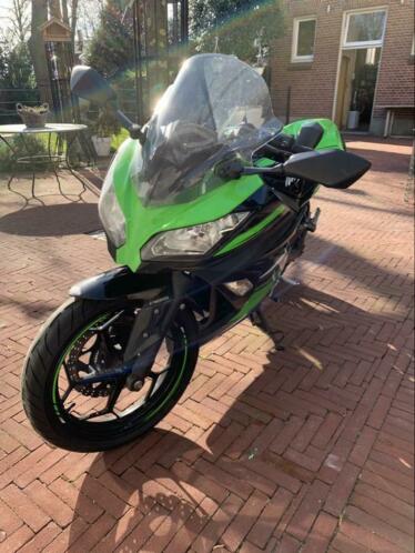 Kawasaki Ninja 300 KRT Edition 2016