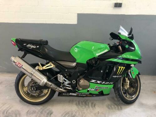 Kawasaki Ninja ZX12R Yoshimura