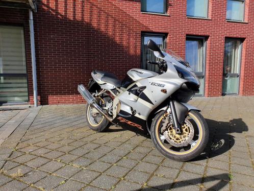 Kawasaki Ninja ZX6-r 636 (2002, 2de eigenaar)