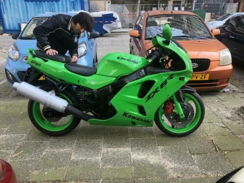 Kawasaki ninja zx6r 1995