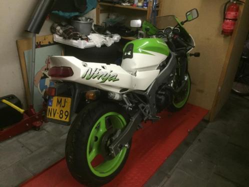 Kawasaki Ninja ZX6R (Bijna weer rijdend, projectje)