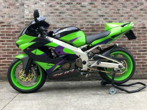 KAWASAKI NINJA ZX9R 39200 km ALS NIEUW ZX9 R