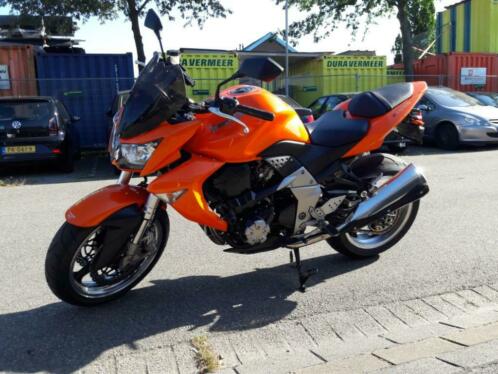 Kawasaki oranje Z1000
