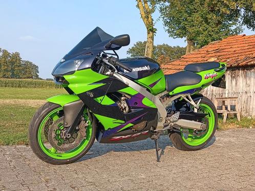 Kawasaki Sport Ninja ZX-9R  2002  ZX9R Nette motor