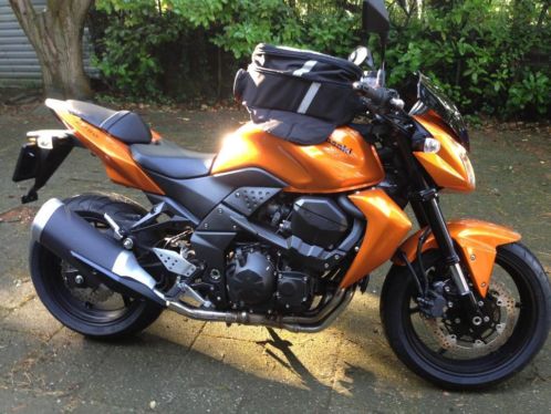 Kawasaki Z 750 te koop 2010 oranje, in perfecte staat